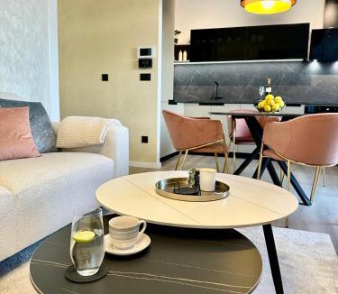 Novi Zagreb Apartment | Apartment EMMA Ciel with jacuzzi and sauna