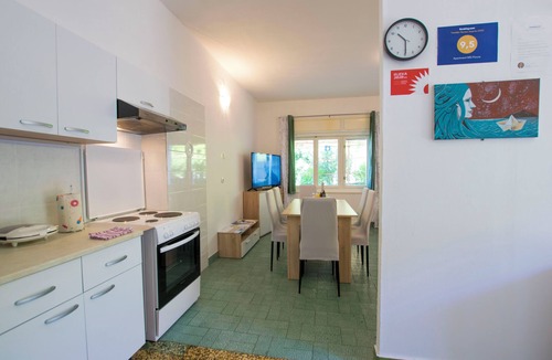Rijeka Apartment | Apartment Flower (118301-A1) - Rijeka