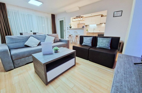Petrcane Apartment | Apartment for 2 persons + 2 children approx. 50 qm in Petrčane, Dalmatia (Zadar and the surrounding area)