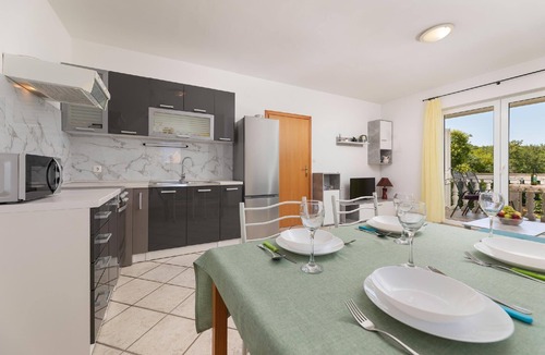 Bogovici House | Apartment for 4 persons approx. 55 qm in Bogovići, Kvarner Bay (Krk)