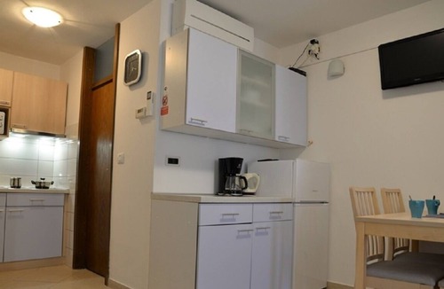 Cres Apartment | Apartment Forna - free parking: A2(2+1) - Cres, Island Cres, Croatia