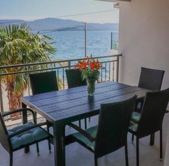 Komarna Apartment | Apartment Frana
