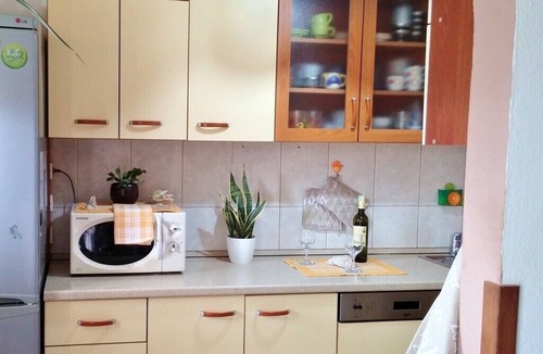Kastel Novi Apartment | Apartment Frane, (15022), Kaštel Novi, hr