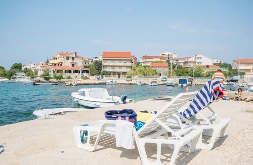 Brodarica Apartment | Apartment Frane (27781-A1) - Brodarica
