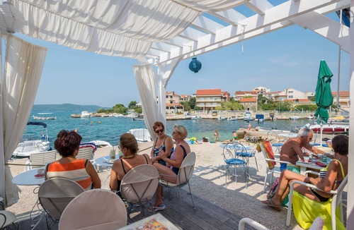 Brodarica Apartment | Apartment Frane (27781-A1) - Brodarica