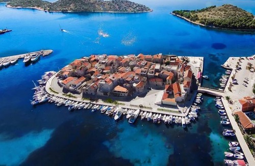 Tribunj Apartment | Apartment Friedrich in Vodice/Tribunj - 2 persons, 1 bedrooms
