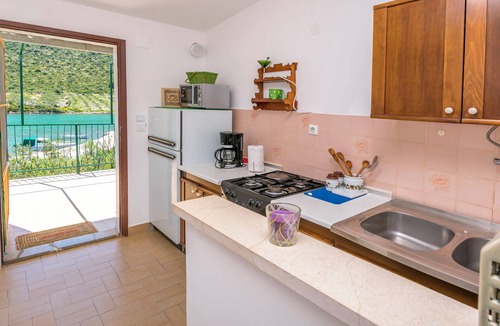 Podglavica Apartment | Apartment Garden by the sea (66961-A2) - Rogoznica