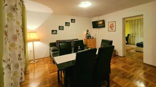 Slunj Apartment | Apartment Garden