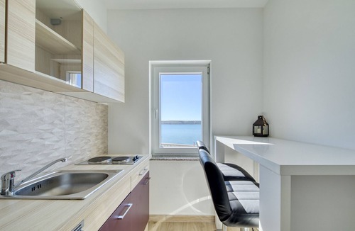 Ljubac Apartment | Apartment Gazic 1 by the Sea