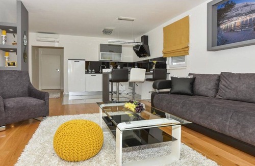 Bidol Apartment | Apartment Hani 1 - One Bedroom Apartment With Balcony And Sea View
