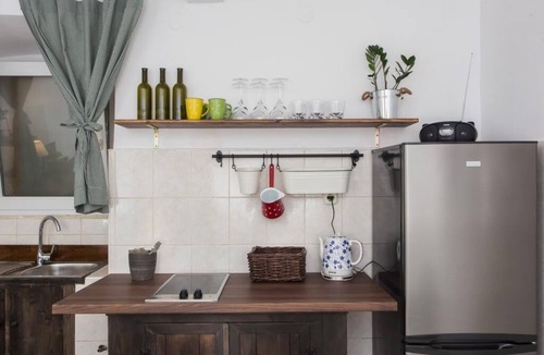 Gruz Apartment | Apartment Hladilo Nostalgia - Comfort Two-Bedroom Apartment with Terrace and Partial Sea View