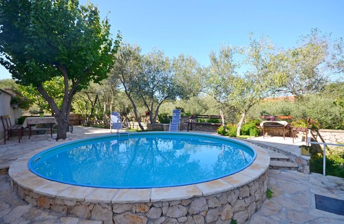Susica Apartment | Apartment Gordan (42881-A2) - Murter - island Murter