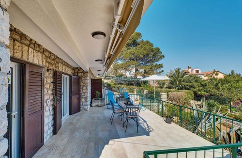 Cove Murtar Apartment | Apartment in Core area of Mali Lošinj
