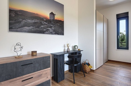 Jadreski Villa | Apartment in Croatia near Scenic Coastline