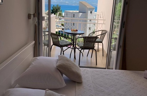 Omis Apartment | Apartment in Duće with Seaview, Balcony, Air condition, WIFI (4174-7)