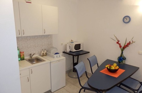 Duce Apartment | Apartment in Duće with Terrace, Air condition, WIFI, Washing machine (4173-9)