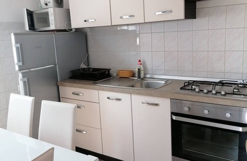 Funtana Apartment | Apartment in Funtana with Terrace, Air condition, WIFI, Washing machine (4990-2)