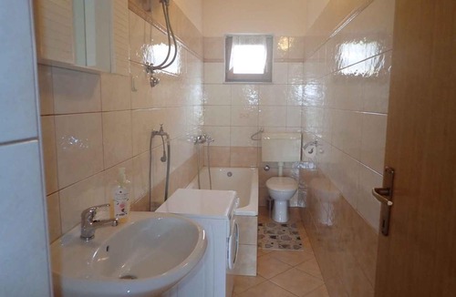Rovanjska Apartment | Apartment in Jasenice 35579