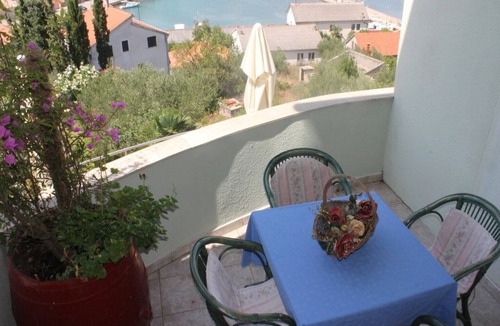 Kali Apartment | Apartment in Kali with Seaview, Balcony, Air condition, WIFI (4566-4)