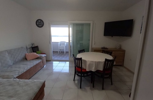 Kustici Apartment | Apartment in Kustici with Seaview, Balcony, Air condition, WIFI (3597-1)