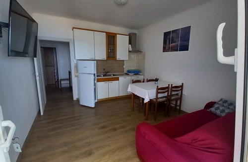 Kustici Apartment | Apartment in Kustici with Seaview, Terrace, Air condition, WIFI (3597-4)