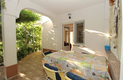Kustici Apartment | Apartment in Kustici with Seaview, Terrace, Air condition, WIFI (3597-5)
