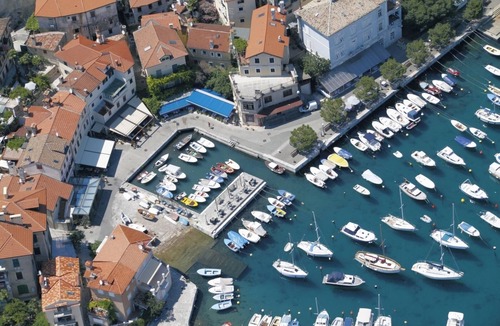 Lovran Apartment | Apartment in Lovran with Seaview, Terrace, Air condition, WIFI (3698-1)