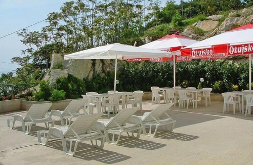 Omis Apartment | Apartment in Nemira with Stunning Sea Views