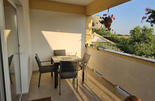Nin Apartment | Apartment in Nin with Terrace, Air condition, WIFI (3722-1)