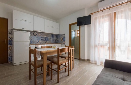 Privlaka Apartment | Apartment in Privlaka with Seaview, Balcony, Air condition, WIFI (3598-1)