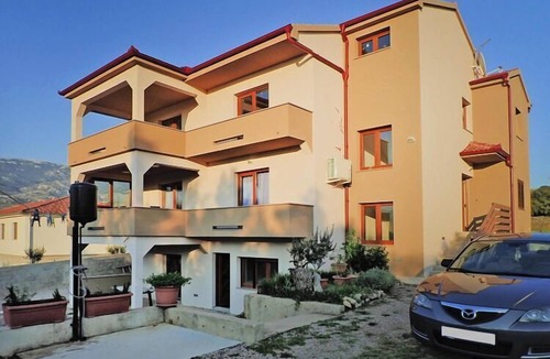 Rovanjska Apartment | Apartment in Rovanjska near Velebit Mountains