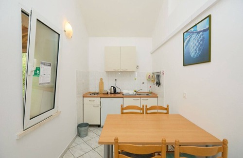 Saplunara Apartment | Apartment in Saplunara with Seaview, Balcony, Air condition, WIFI (5197-2)