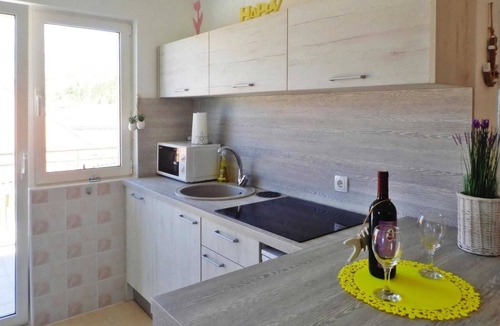 Seline Apartment | Apartment in Seline near Paklenica Park