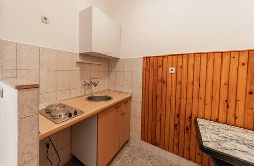 Seline Apartment | Apartment in Seline near Paklenica Park