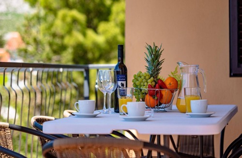 Seline Apartment | Apartment in Seline near Paklenica Park