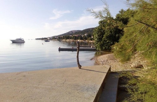 Stara Novalja Apartment | Apartment in Stara Novalja with Seaview, Terrace, Air condition, WIFI (133-2)