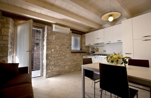 Novigrad Apartment | Apartment in the historic center (1 floor)
