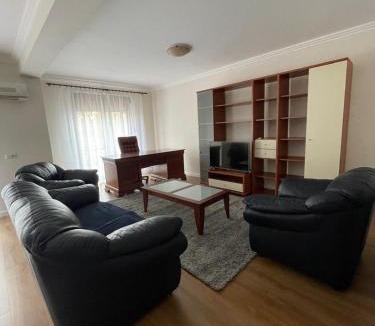 Calea Sever Bocu Apartment | Apartment in the Villa Northern Dreams #2 PARKING INCLUDED IN PRICE