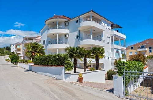 Vodice Apartment | Apartment in Vodice with Seaview, Terrace, Air condition, WIFI (94-11)