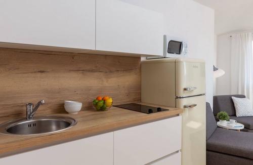 Vodice Apartment | Apartment in Vodice with Seaview, Terrace, Air condition, WIFI (94-8)