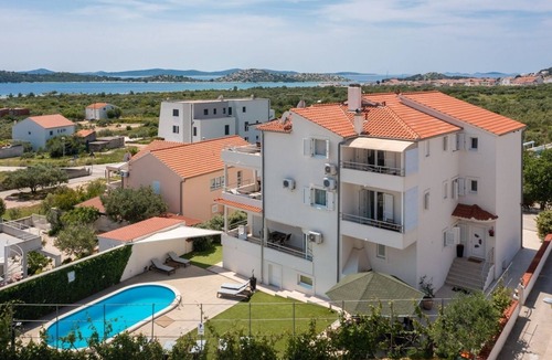 Vodice Apartment | Apartment in Vodice with Seaview, Terrace, Air condition, WIFI (94-8)