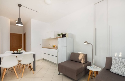 Vodice Apartment | Apartment in Vodice with Seaview, Terrace, Air condition, WIFI (94-1)