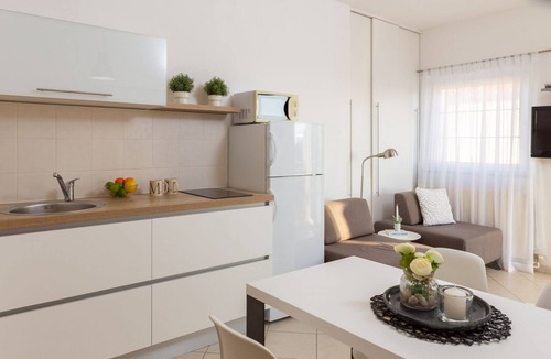 Vodice Apartment | Apartment in Vodice with Seaview, Terrace, Air condition, WIFI (94-1)