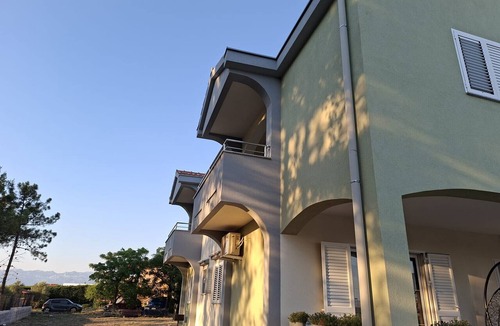 Vrsi Apartment | Apartment in Vrsi with Balcony, Air condition, WIFI (4494-3)