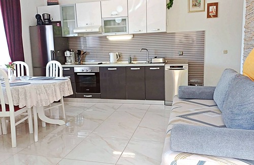 Rogoznica Apartment | Apartment Iryna (27201-A1) - Rogoznica