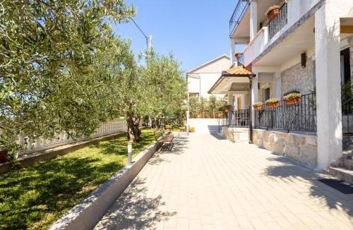 Pakostane Apartment | Apartment Iva
