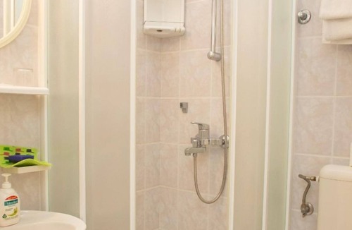 Zrce Apartment | Apartment Ivan - great location: R2(2) - Novalja, Island Pag, Croatia