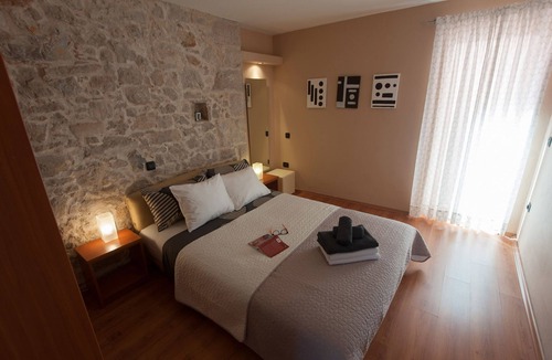 Poljana Apartment | Apartment Ivan - great location: A1(2+1) - Poljana, Island Ugljan, Croatia