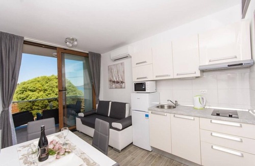 Veliki Drvenik Apartment | Apartment Ivica - 100m from the sea A3(2+2) - Drvenik Veli (Island Drvenik Veli), Riviera Trogir,