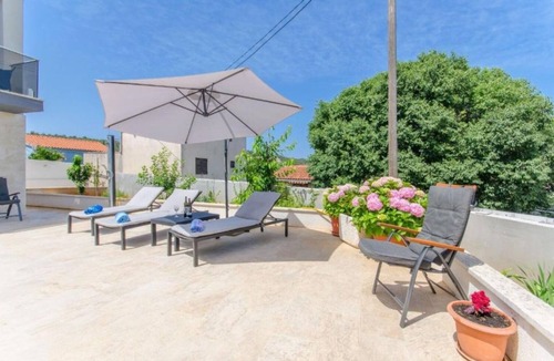 Veliki Drvenik Apartment | Apartment Ivica - 100m from the sea A3(2+2) - Drvenik Veli (Island Drvenik Veli), Riviera Trogir,